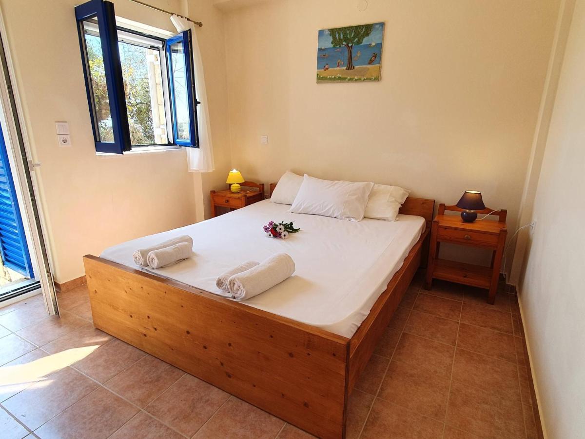 Stoupa Lefktro 9 Appartement Kalamáta Buitenkant foto